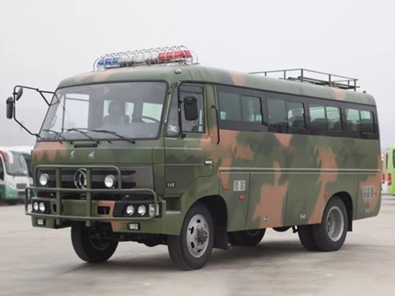 四驅(qū)森林消防車(chē)運(yùn)兵車(chē)